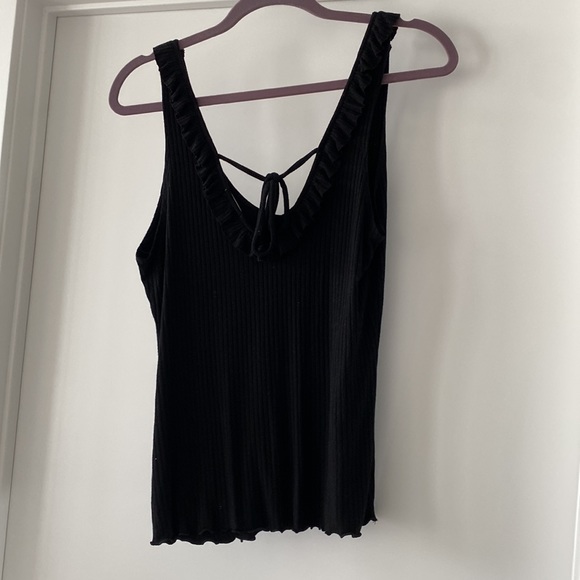 Black Top with Tie Back - Picture 3 of 4